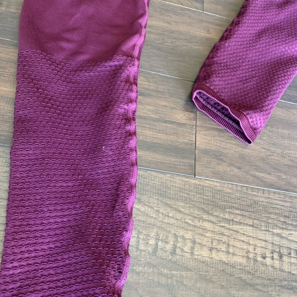Fabletics high rise medium leggings - Picture 3 of 5